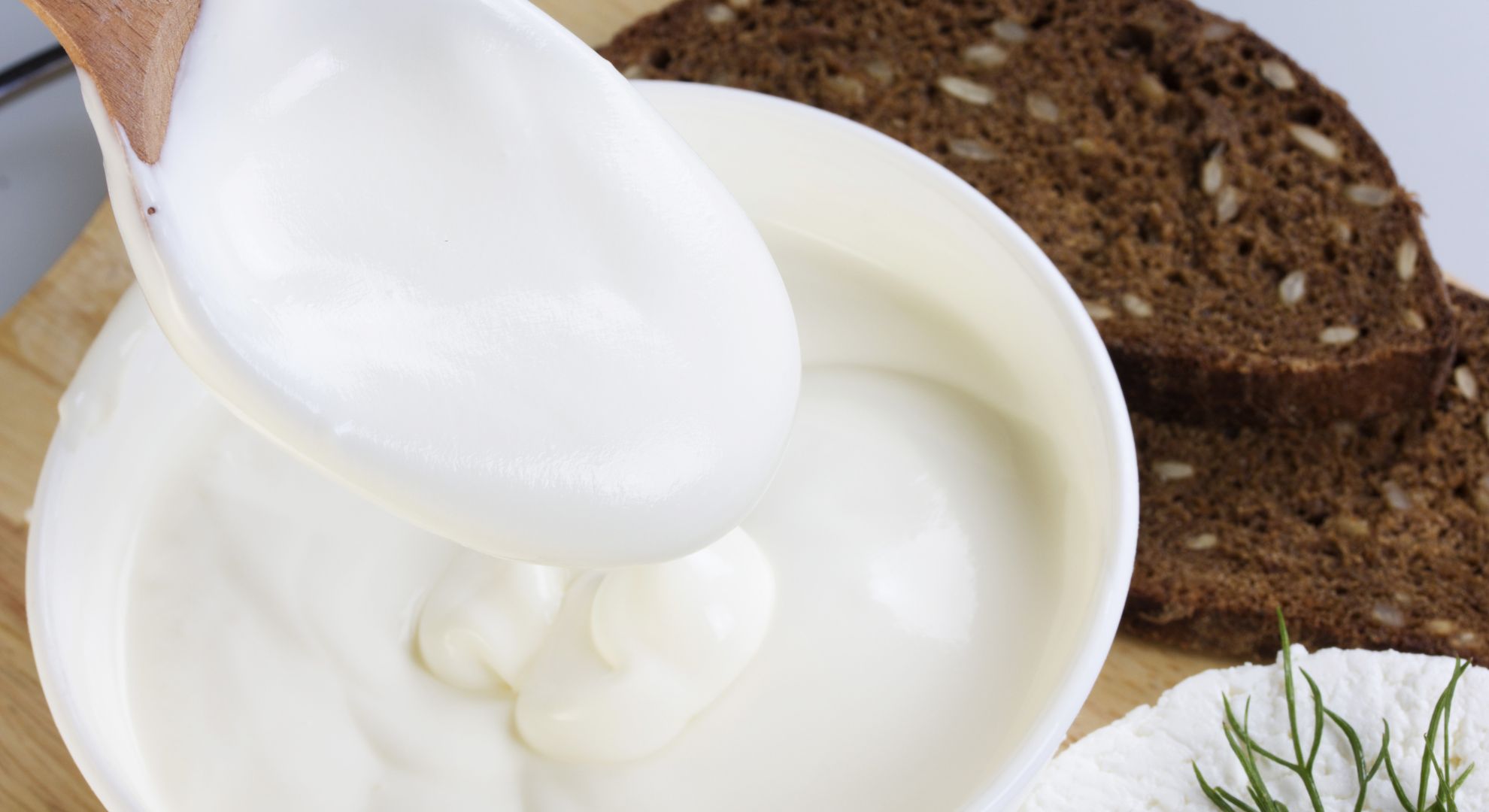 Este queso fresco que se vende como ligero en todos los supermercados tiene más grasa saturada que una cucharada de manteca : los datos son contundentes Imágen de portada